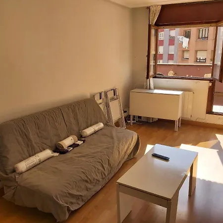 Monte Naranco-los Vega Parking E Internet Gratis