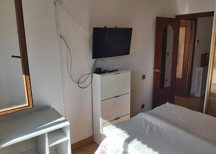 Monte Naranco-los Vega Parking E Internet Gratis *