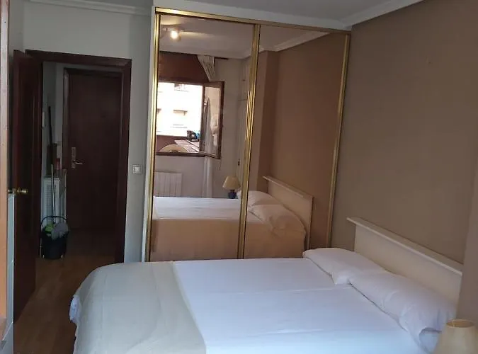 Apartamento Monte Naranco-los Vega Parking E Internet Gratis Oviedo